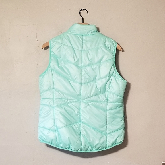 Flirtitude Active | Girls Puffer Vest - Picture 5 of 5